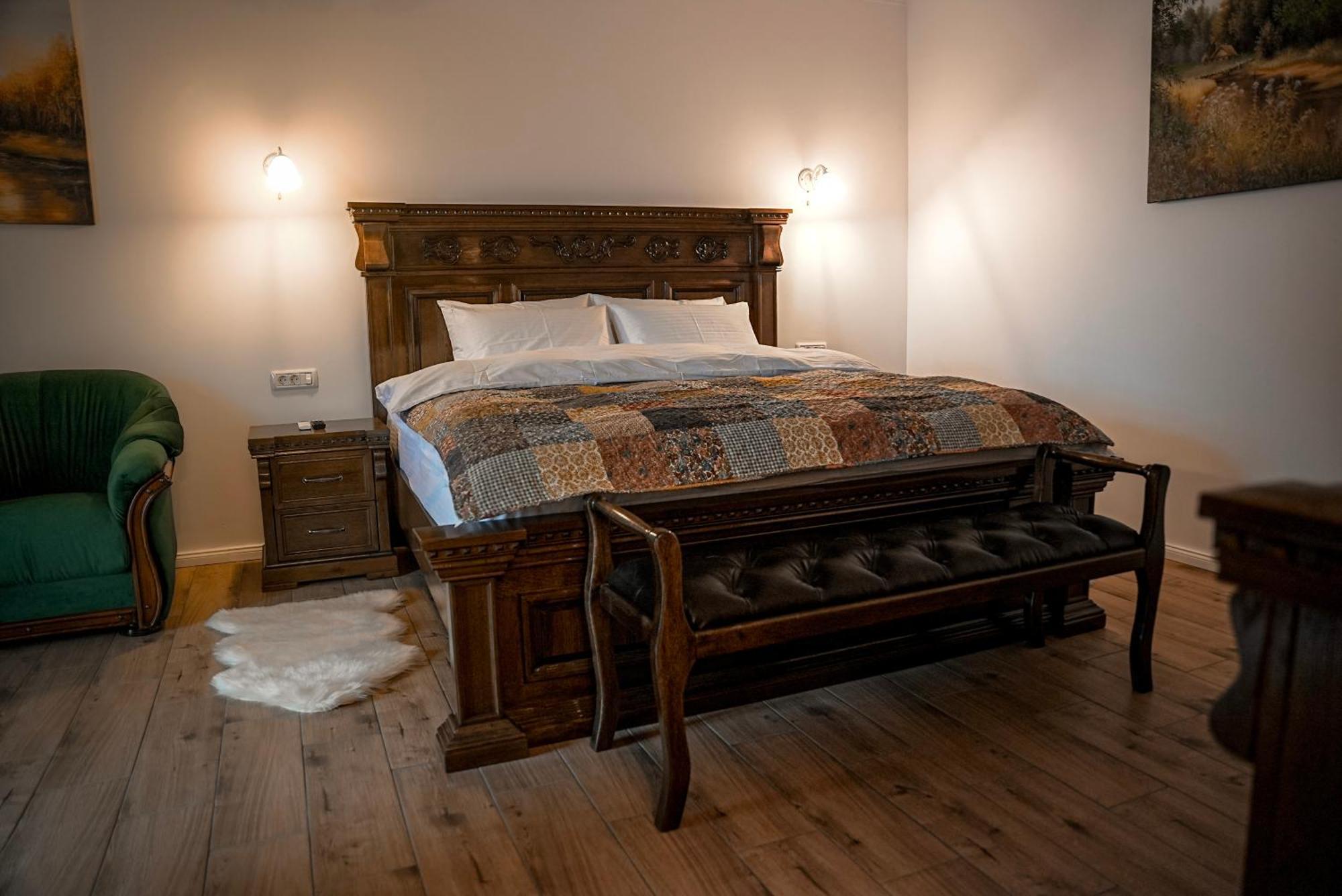 Boutique Marlen Bed & Breakfast Ghimbav ภายนอก รูปภาพ