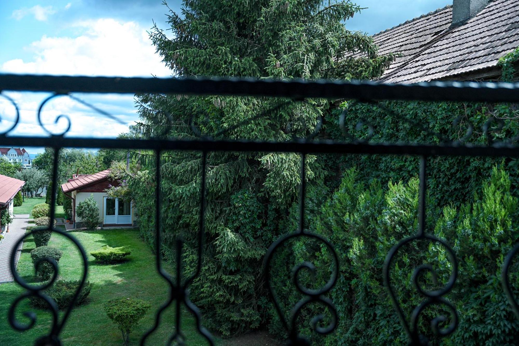 Boutique Marlen Bed & Breakfast Ghimbav ภายนอก รูปภาพ