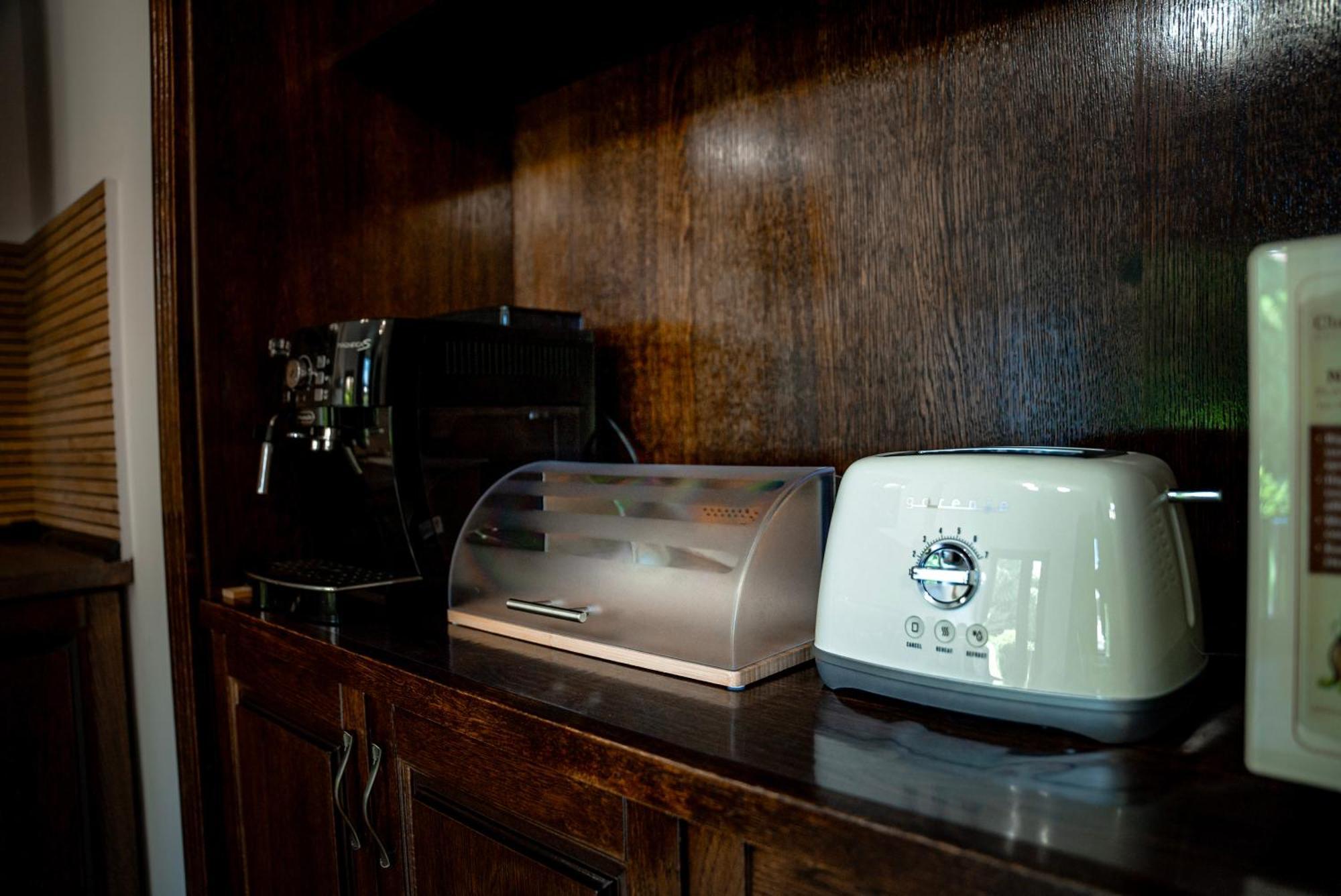 Boutique Marlen Bed & Breakfast Ghimbav ภายนอก รูปภาพ