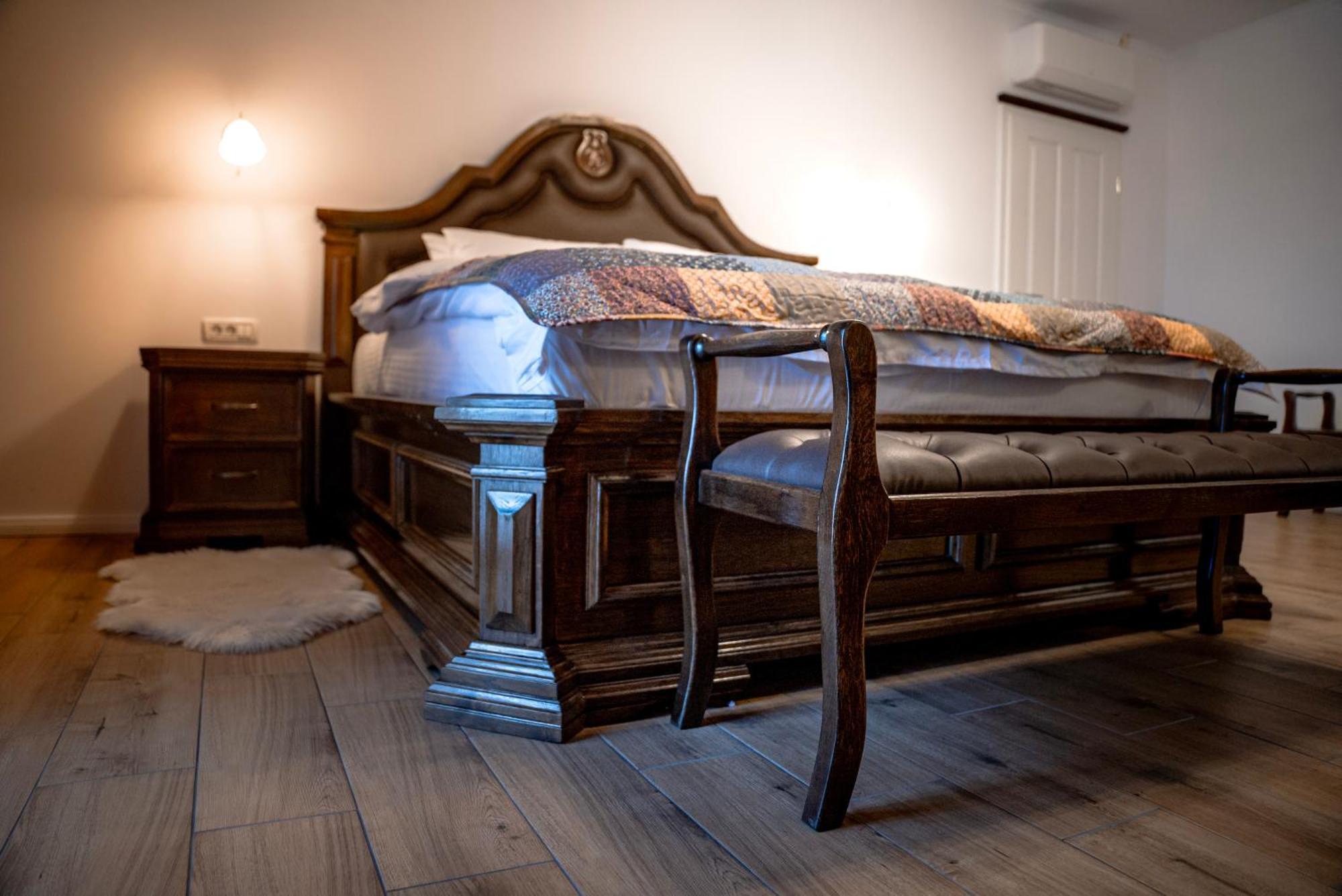 Boutique Marlen Bed & Breakfast Ghimbav ภายนอก รูปภาพ