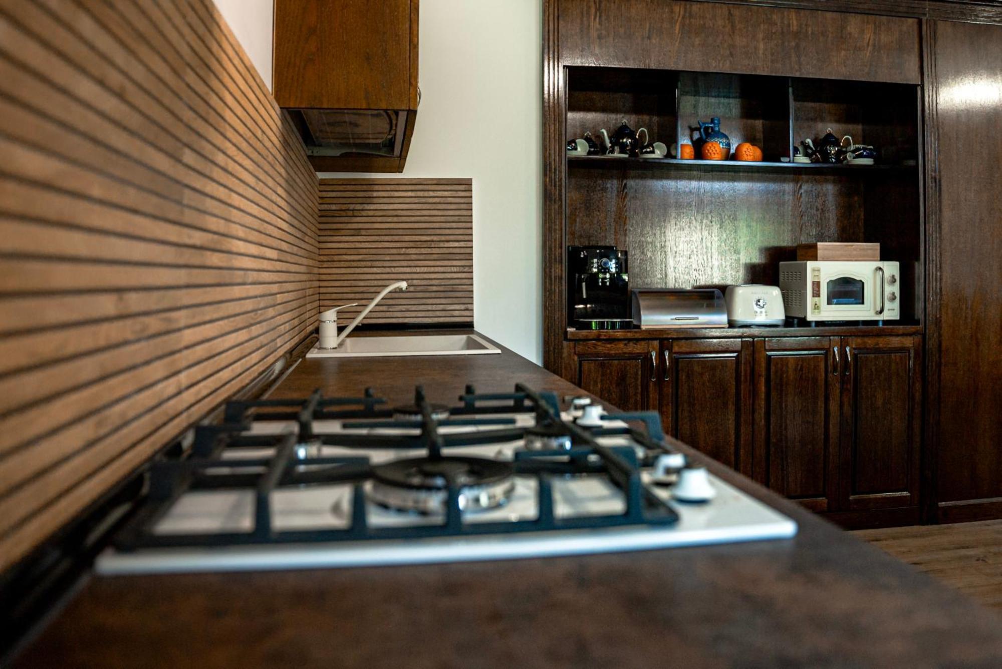 Boutique Marlen Bed & Breakfast Ghimbav ภายนอก รูปภาพ