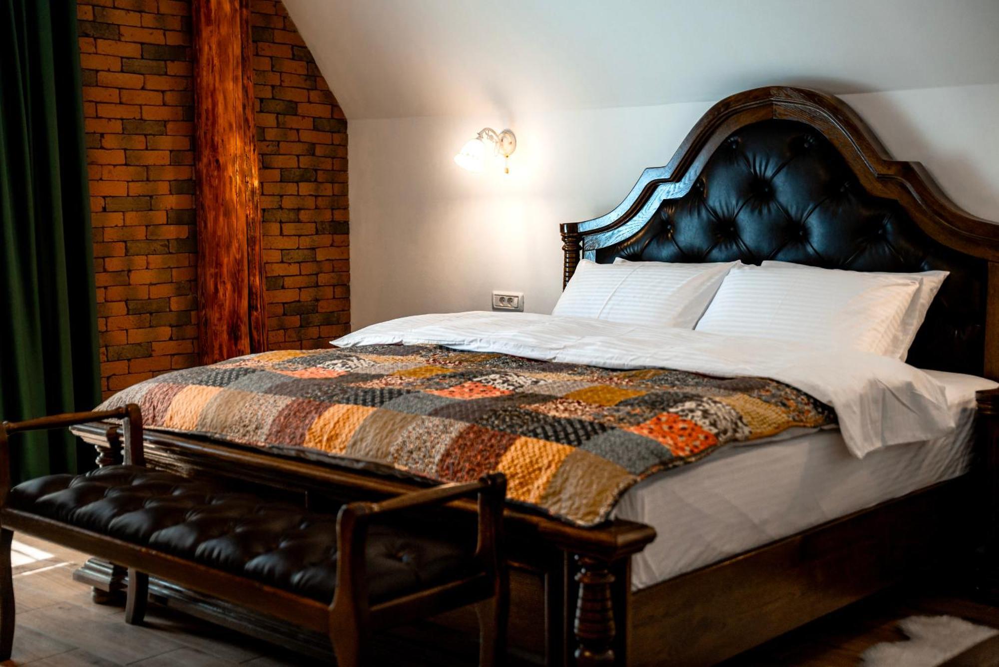 Boutique Marlen Bed & Breakfast Ghimbav ภายนอก รูปภาพ