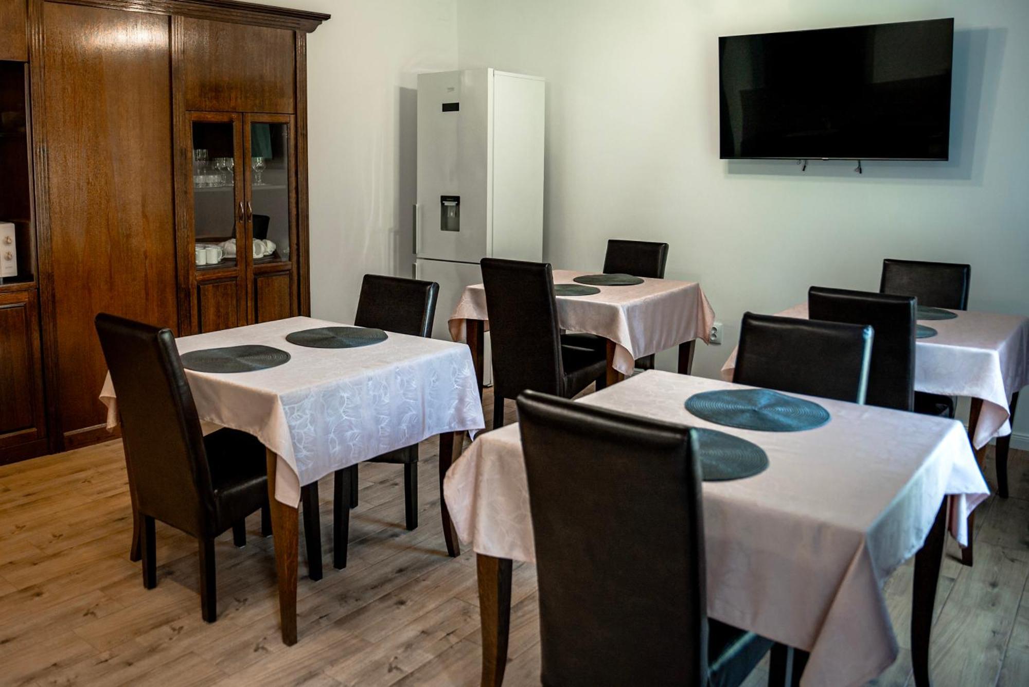 Boutique Marlen Bed & Breakfast Ghimbav ภายนอก รูปภาพ